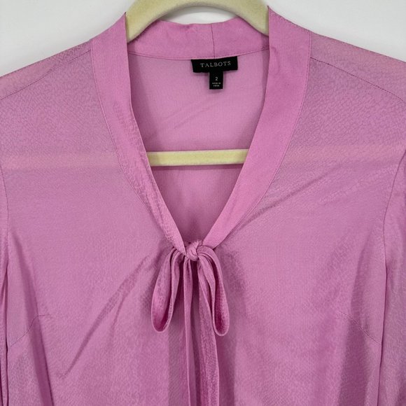 3/$25 Talbots Satin Snake Skin Embossed Top 2 Tie Neck Blouse 3/4 Sleeves Pink - Picture 6 of 7